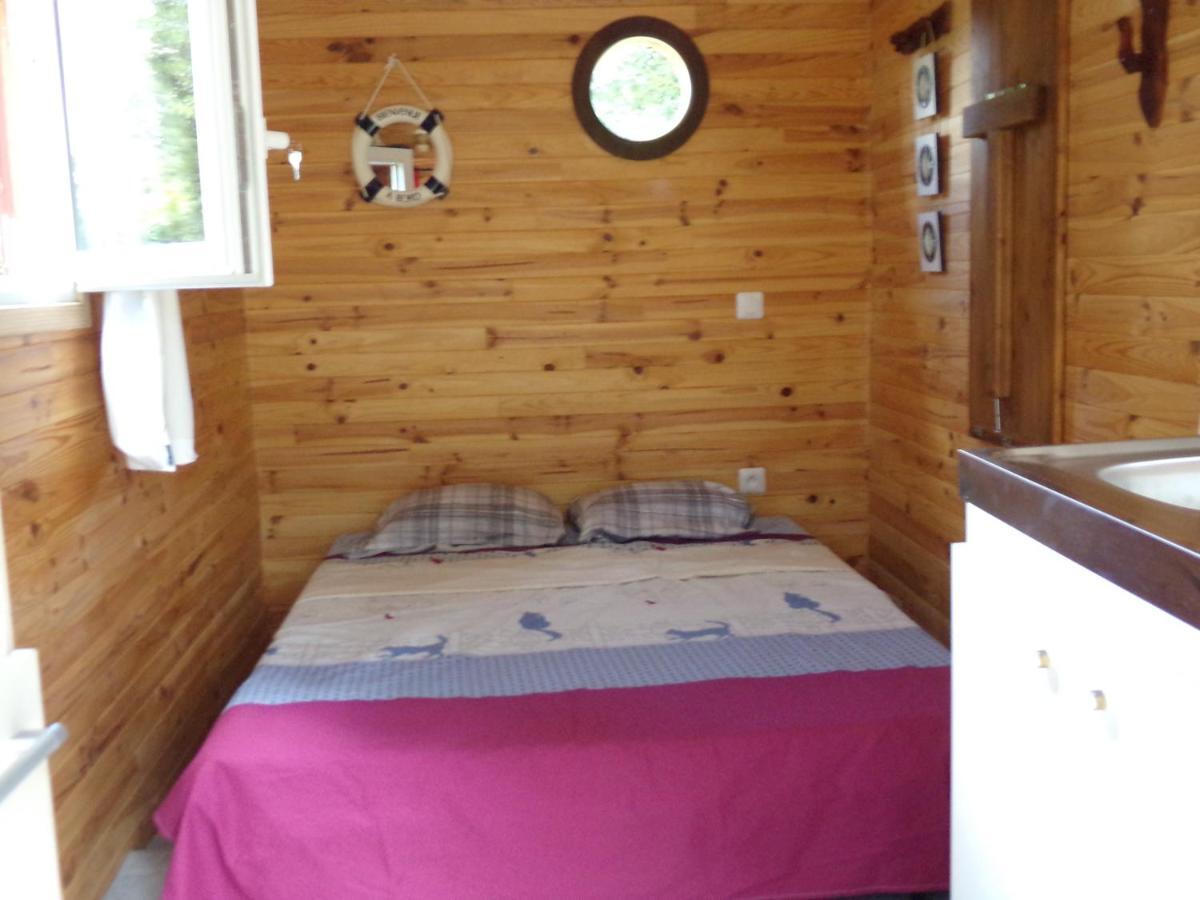 La Roulotte Chainoux Bains-sur-Oust Ngoại thất bức ảnh